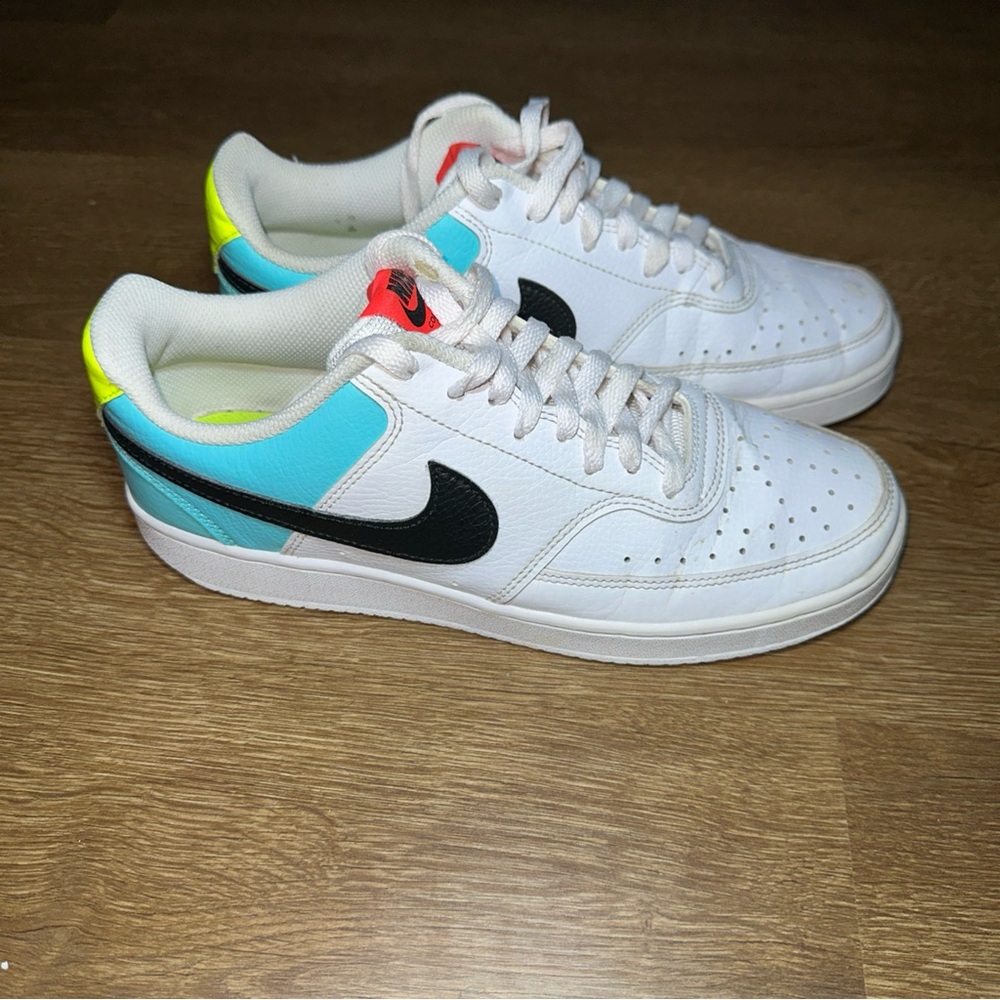 Nike Court Vision Low‎ Women's Shoes Size 9.5 White Aqua Black Low Top Sneakers